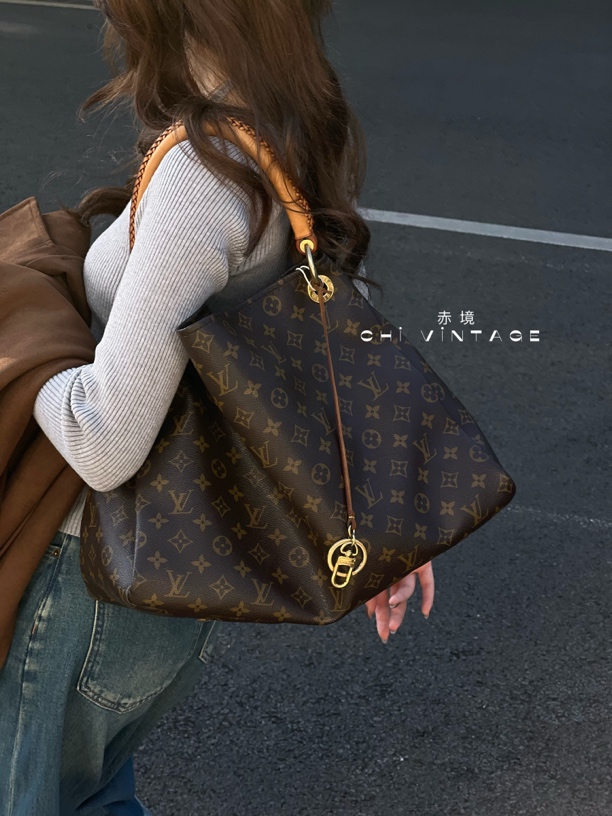 95新 LouisVuitton/路易威登 9750 棕色老花artsy单肩包中号13