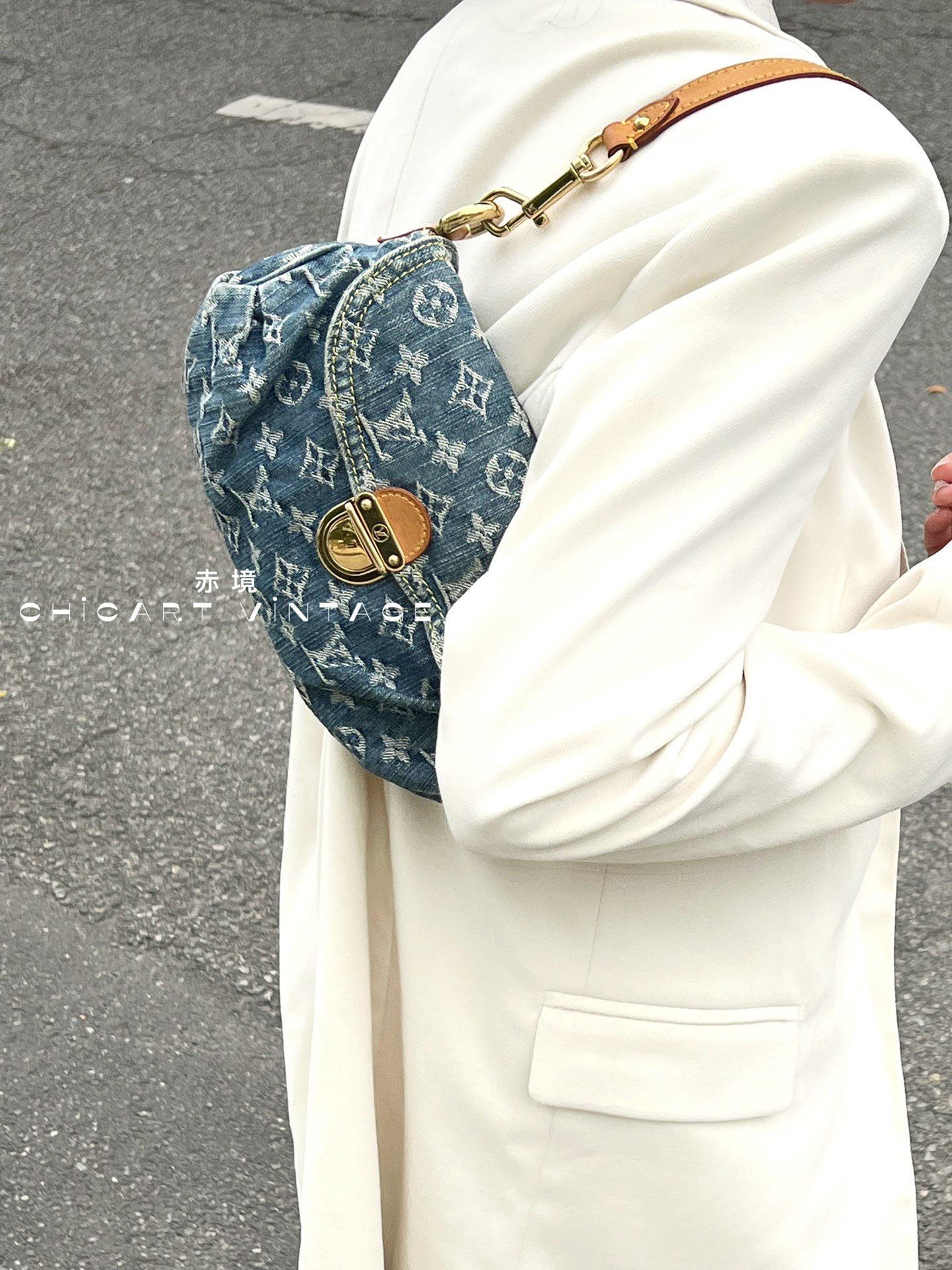 95新 LouisVuitton/路易威登 5471 蓝色丹宁元宝腋下05