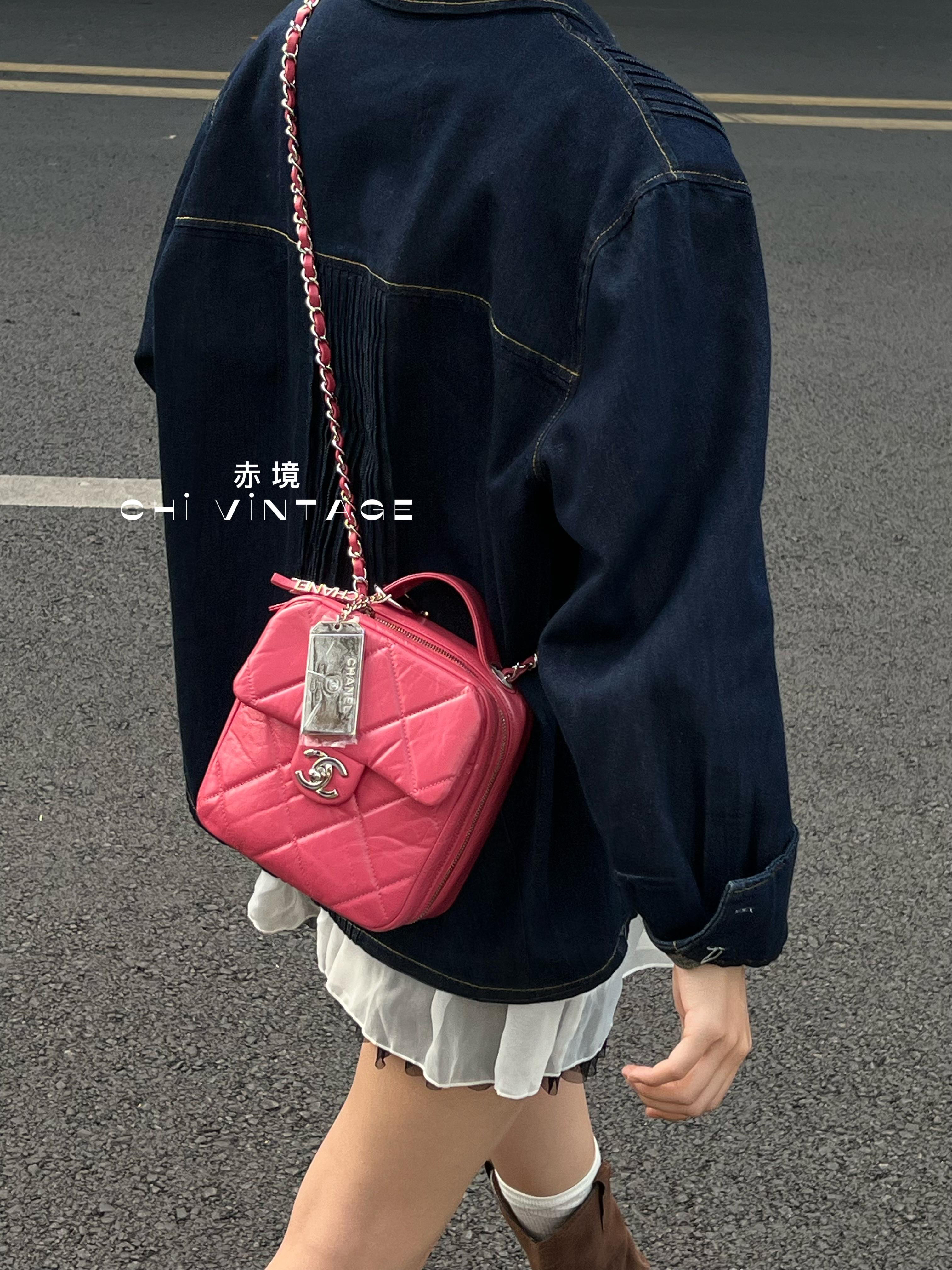 95新 Chanel/香奈儿 1001 蜜桃粉油蜡皮单肩相机盒子包19-20