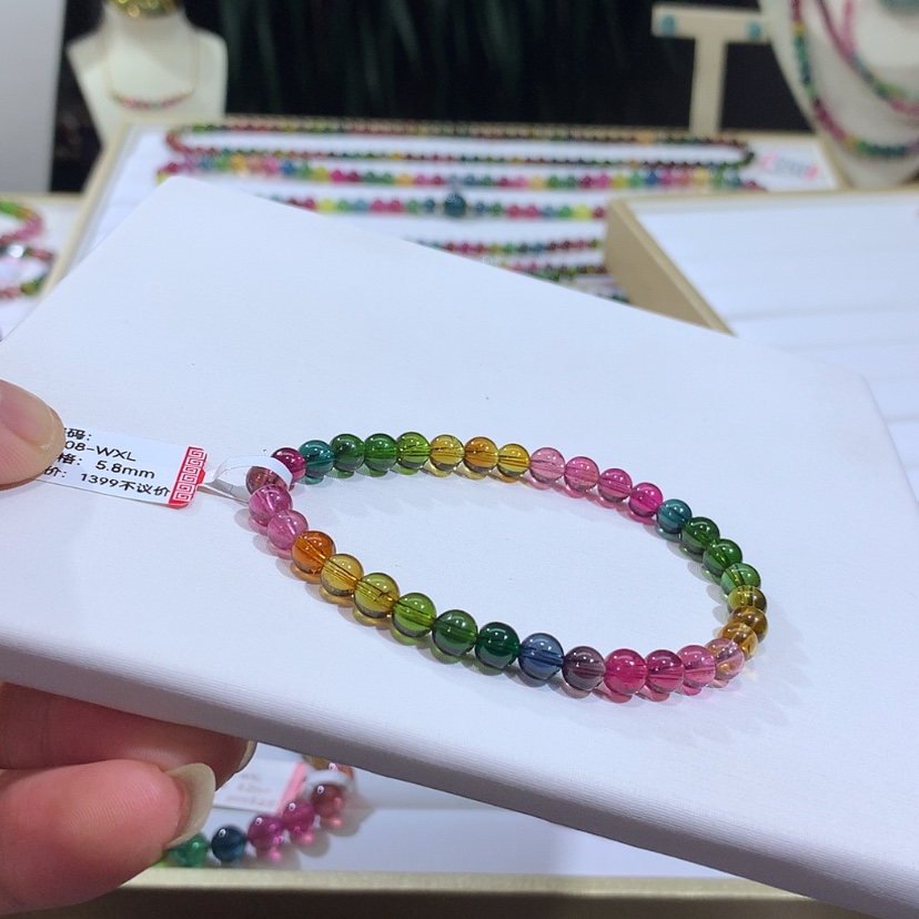 【闪购商品】碧玺手链未镶嵌莎**宥