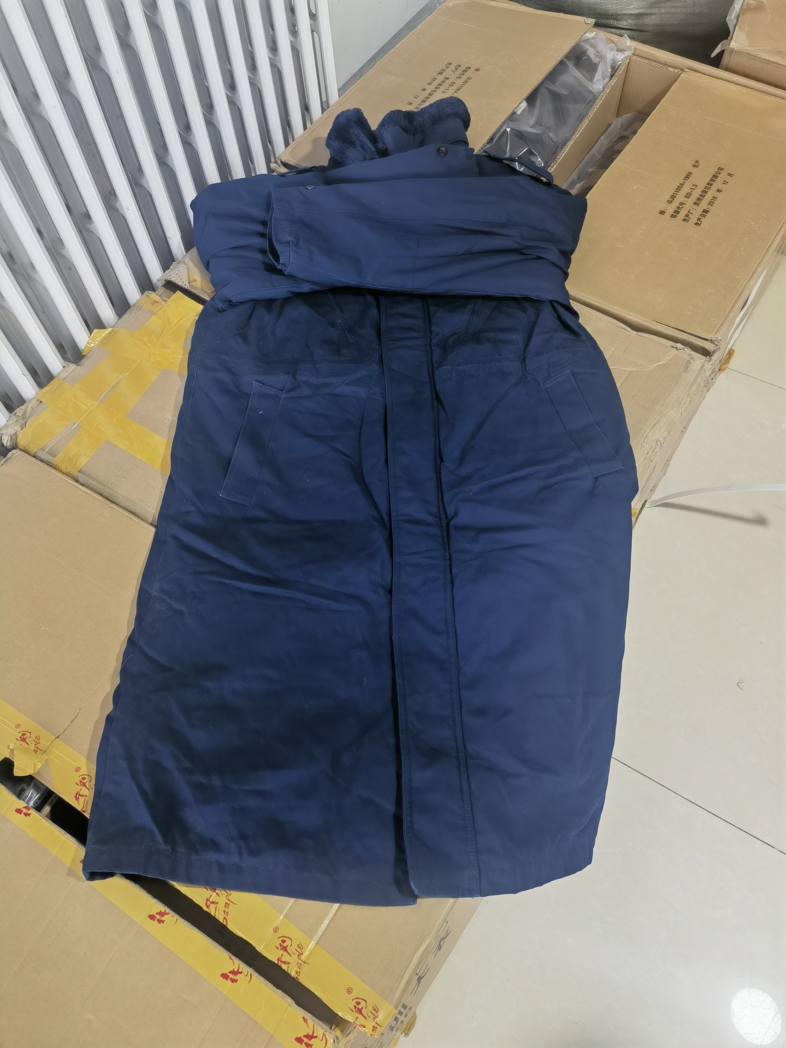 中长款防刮耐磨常服大衣