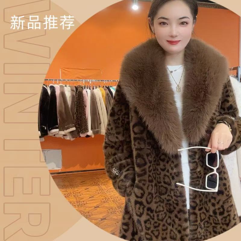 2025爆款轻奢豹纹气质风高端冬季保暖外套8112