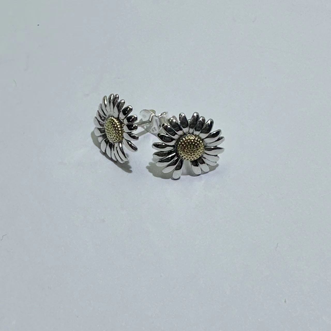 925银耳饰 (老银工厂店) ED10 精品时尚潮流太阳花耳钉 1210