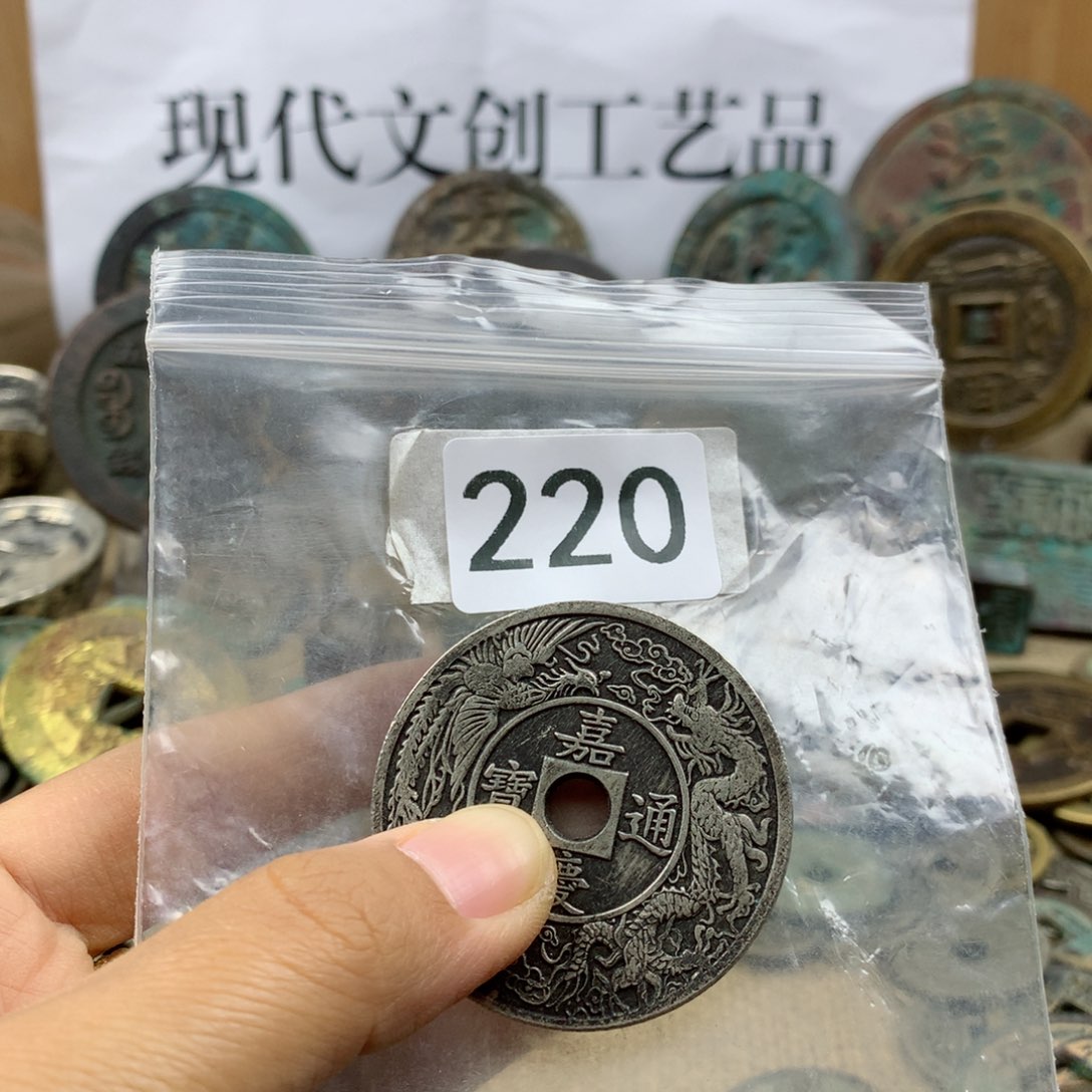 铜工**工现代文创工艺品