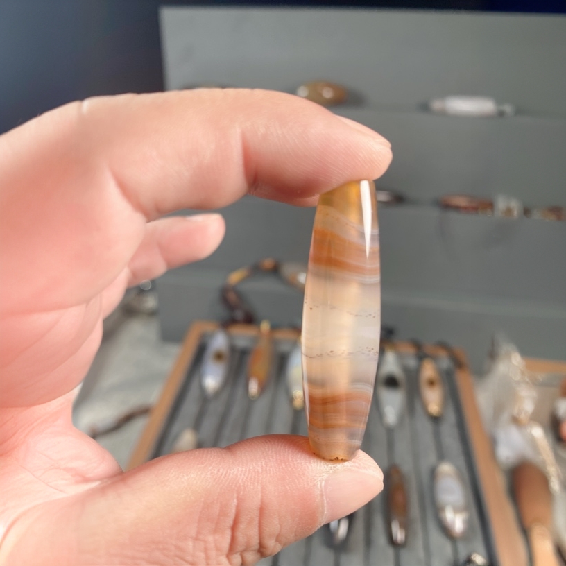 天然玛瑙，黑沙套现锁骨珠