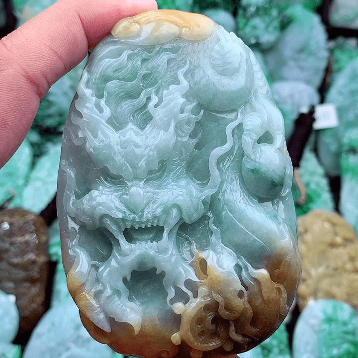 天然A货翡翠龙牌