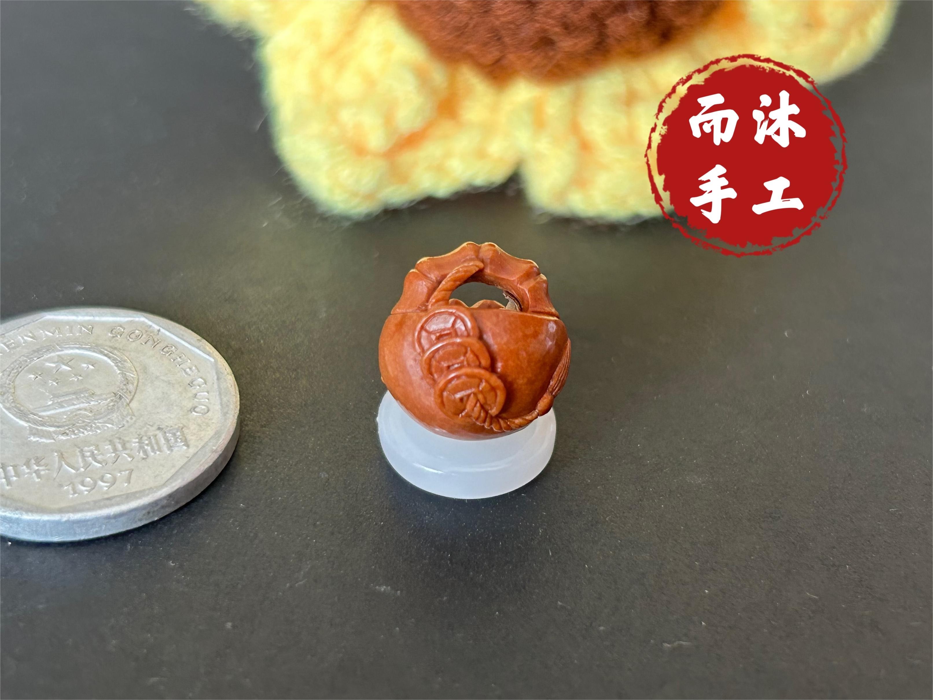 【有钱花】一面钱一面花野生龙纹桃核纯手工雕刻节节高升花篮手链