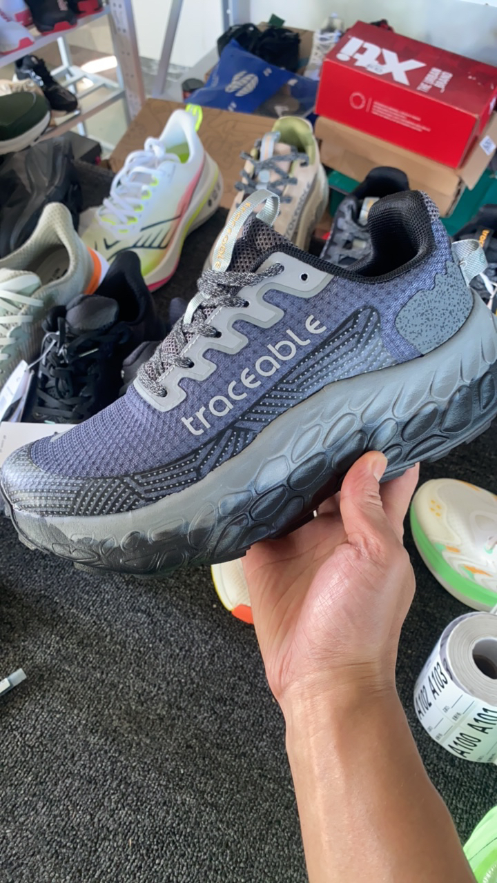 加拿大2000+高端户外运动徒步通勤运动休闲跑步鞋