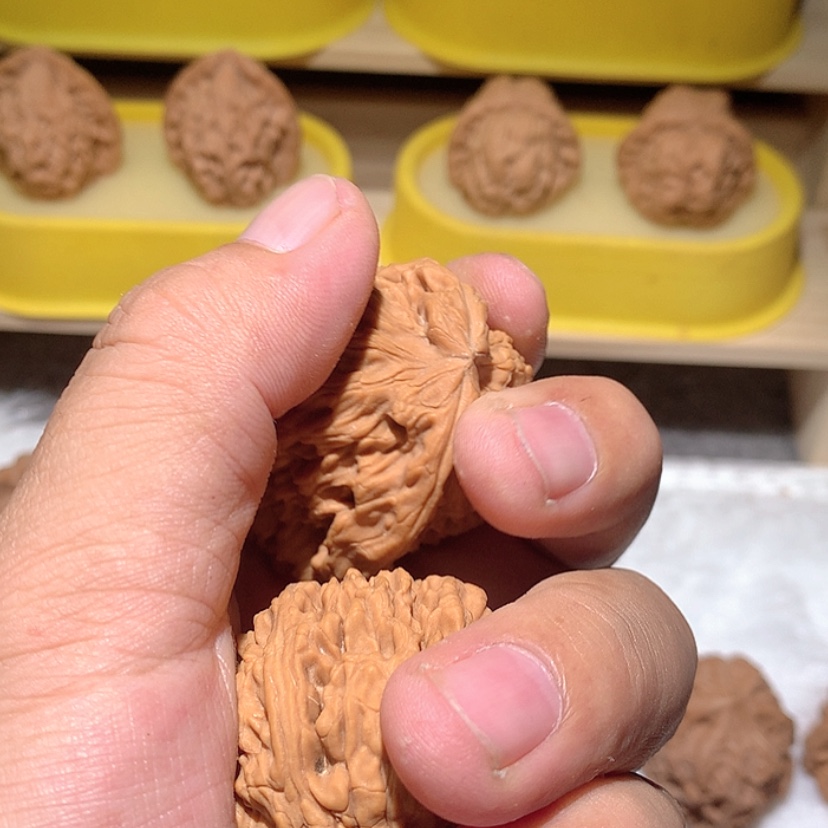【闪购商品】文玩核桃吊坠?***厚45南疆