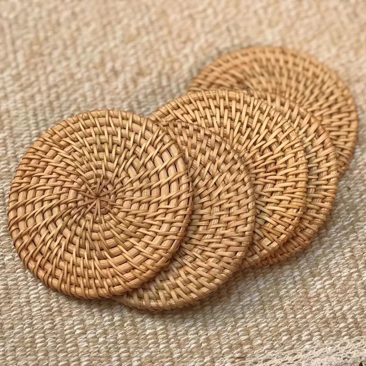 H24藤编纯手工拍一发六 10cm杯垫