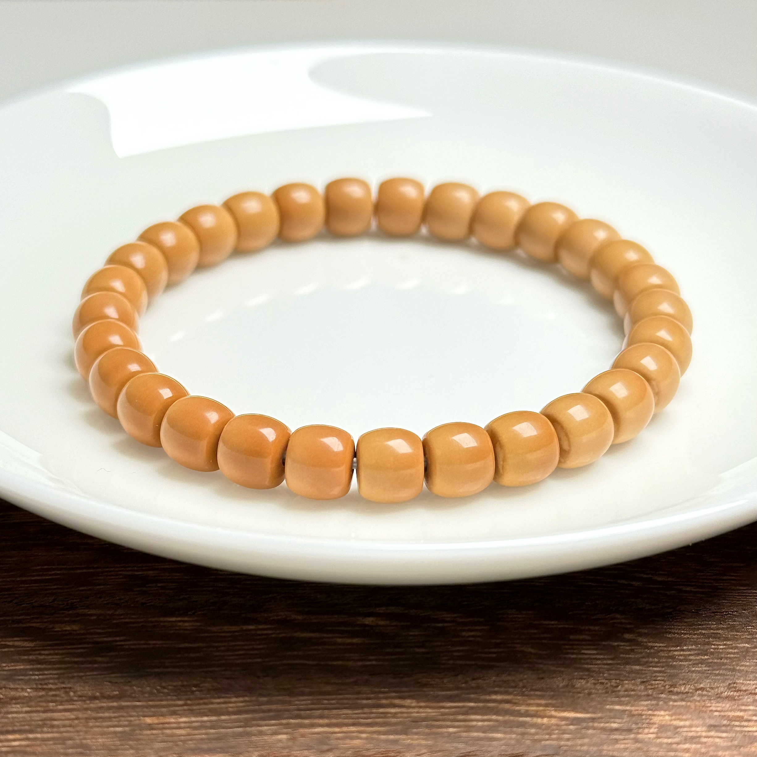 【集世出品】橄榄核清水核，核尖，7.7mm，S++品质，全品无暇，油性好，润