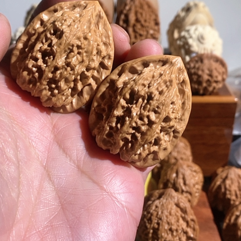 【闪购商品】桃核吊坠N**.鸡心