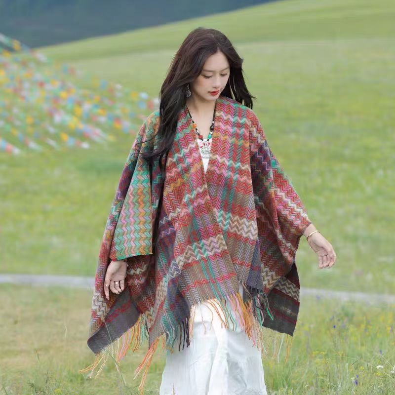 内蒙古厂家直邮旅行必备水波微披肩民族风拍照巨好看保暖外搭均码
