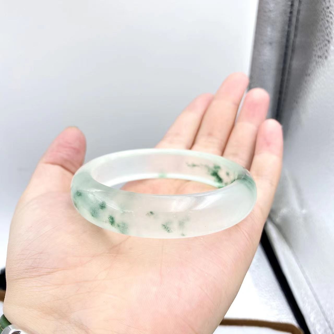 【金姐专属】藏收级白冰飘花贵气宽版手镯S746（赠包装+多样性发）HZ5