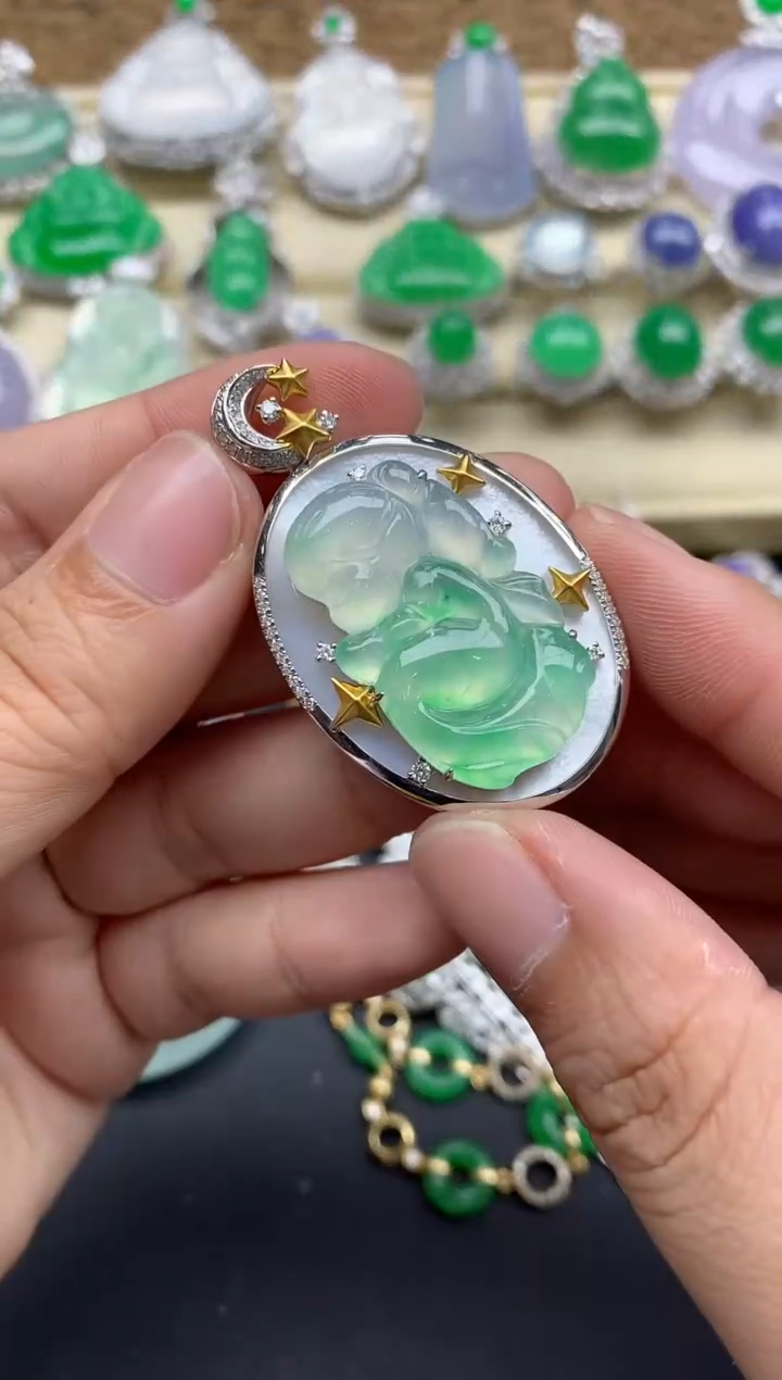 【闪购商品】翡翠颈饰18K金镶嵌657-中国好珍宝