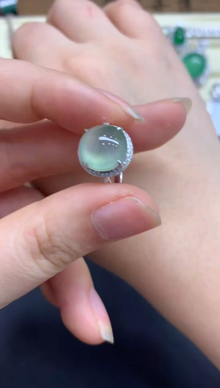【闪购商品】翡翠戒指18K金镶嵌257-多人