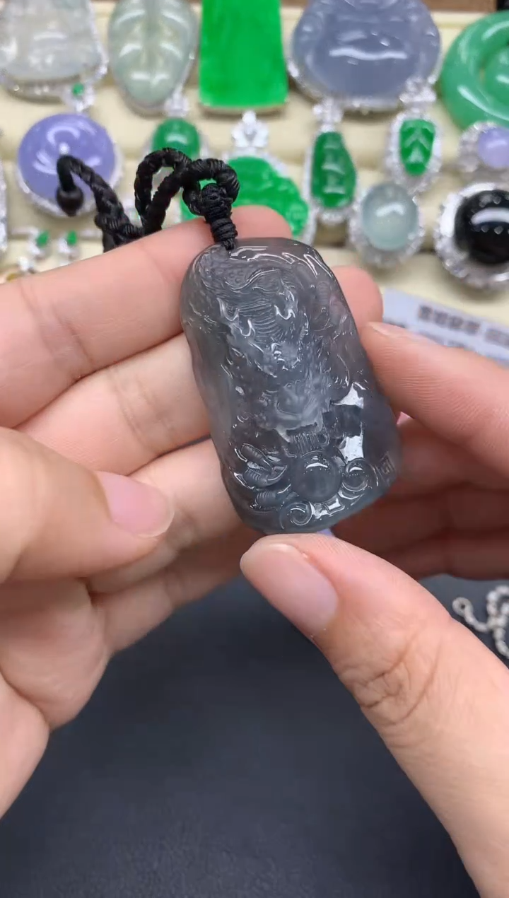 【闪购商品】翡翠颈饰未镶嵌145-多人