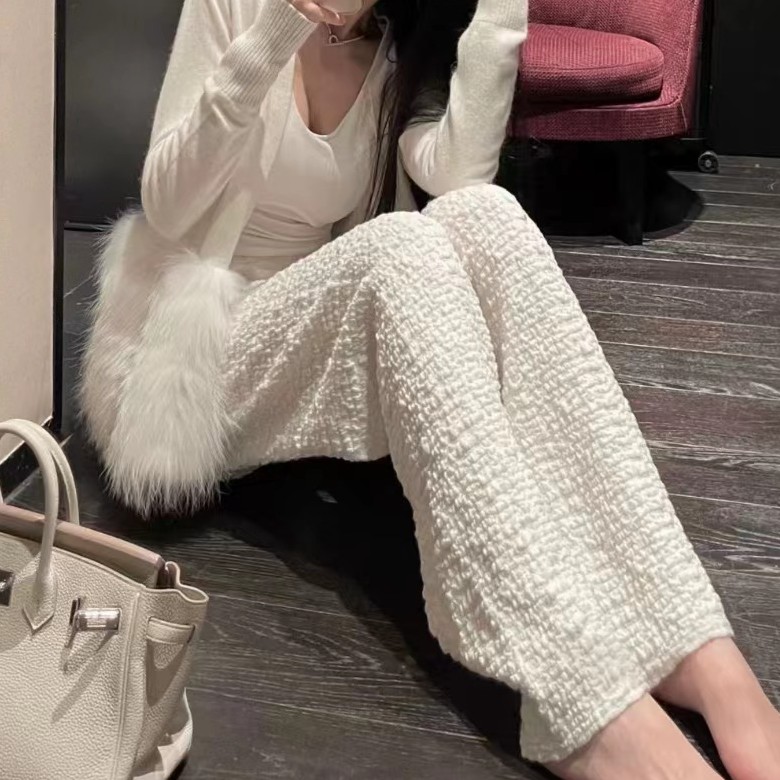JIE NA YANG轻奢231611时尚休闲软糯直筒阔腿加厚泡泡羊绒裤