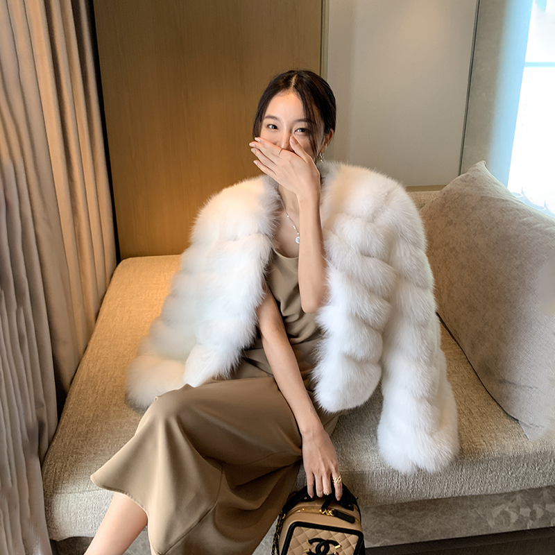FLAME QUEEN/火焰皇后雪国公主 进口狐狸毛整皮皮草外套女短款冬 