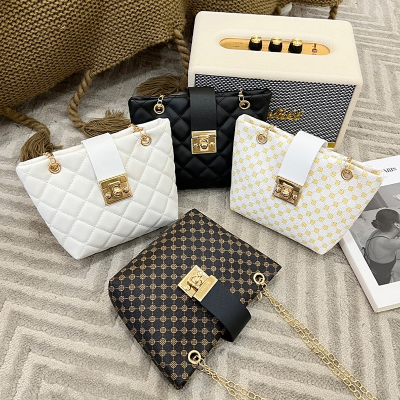 菱格水桶包2023新款女士休闲时尚出街手提包包小香风便宜百搭简约