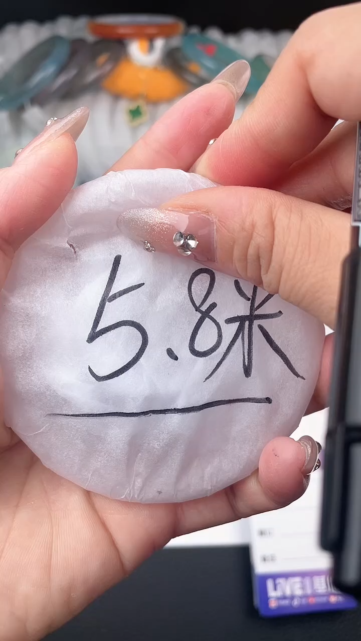【闪购商品】石英质玉手镯未镶嵌1