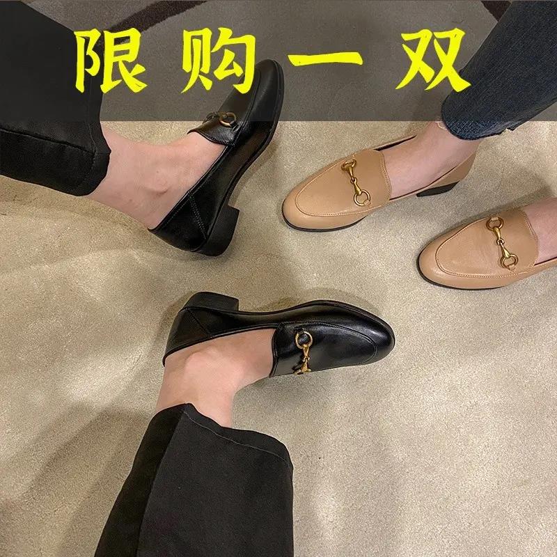 红蜻蜓牌2023秋冬真皮粗跟乐福鞋马衔扣一脚蹬英伦风平底小皮鞋