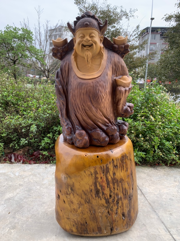 香樟木-财神爷 尺寸：长42宽23高60cm 编号：310F8