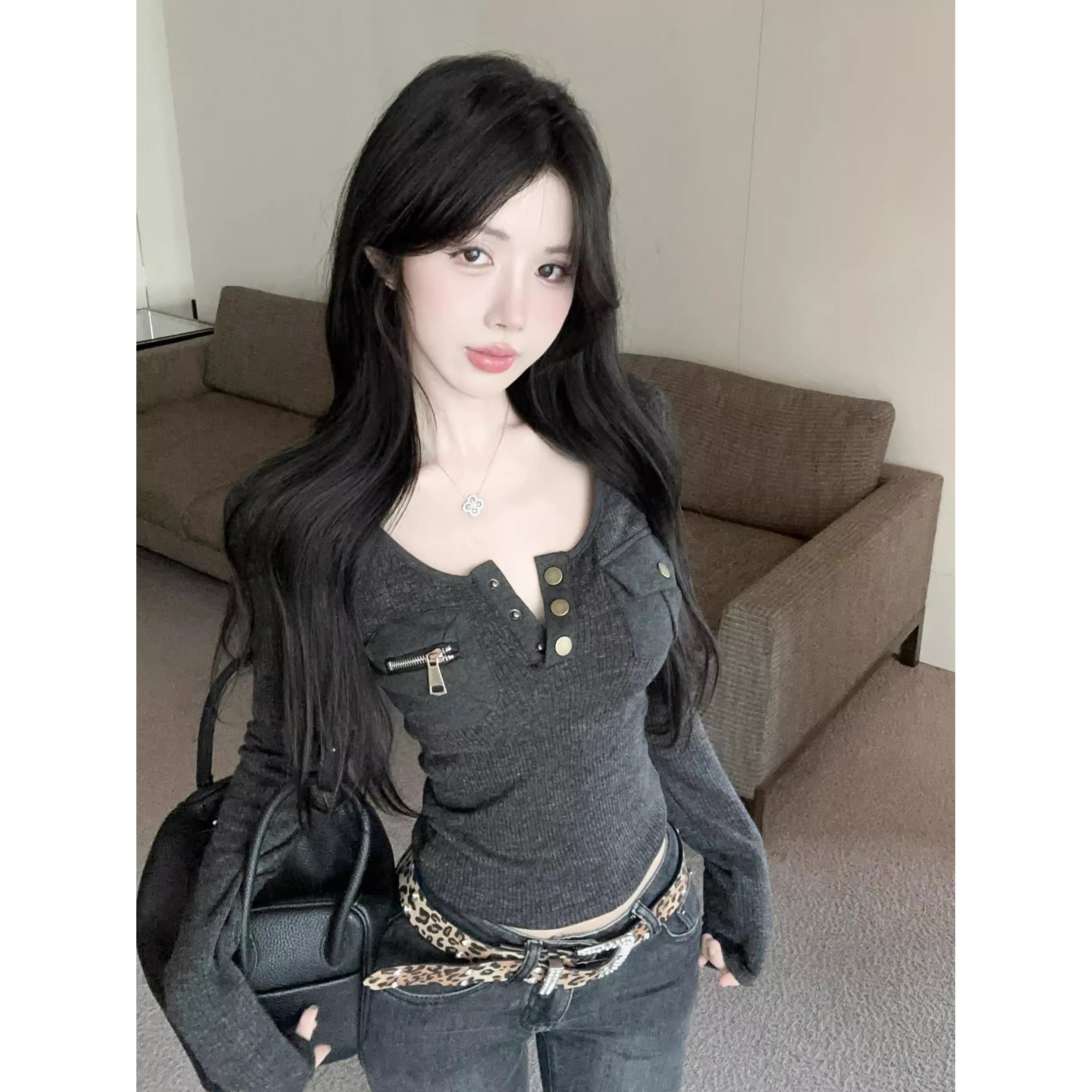 纯欲辣妹口袋设计感内搭可外穿半开领打底衫女新款秋季冬长袖上衣