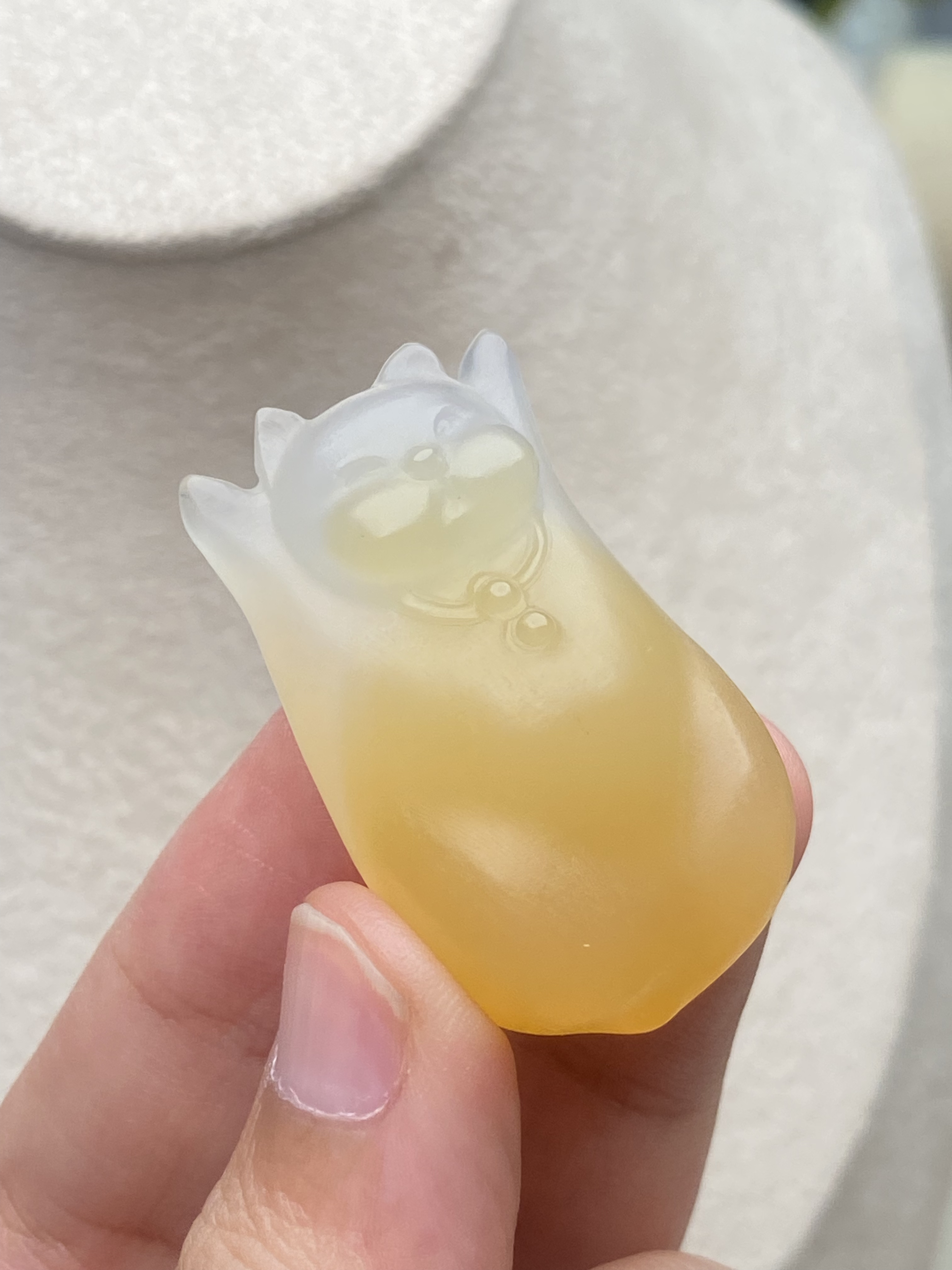 小黄猫 玛瑙玉髓吊坠 毛货 尺寸：39.2*22.7*18.2mm