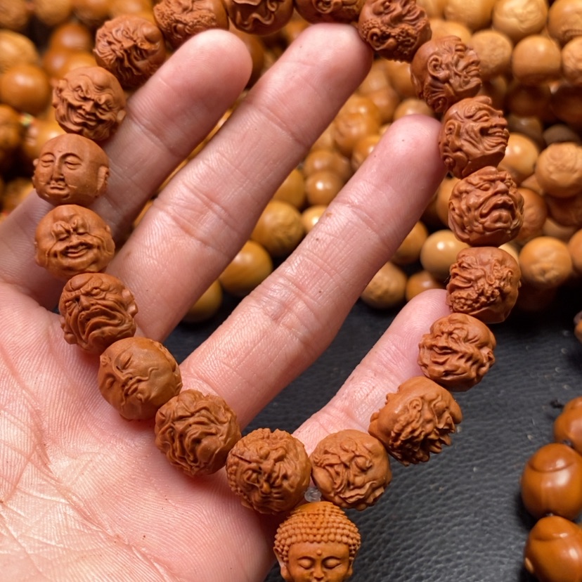 【闪购商品】桃核手串