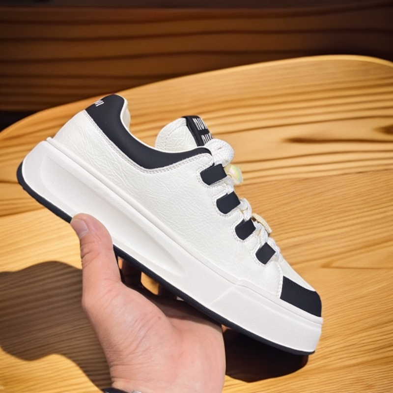 51041新款百搭休闲牛皮单鞋猪皮脚垫