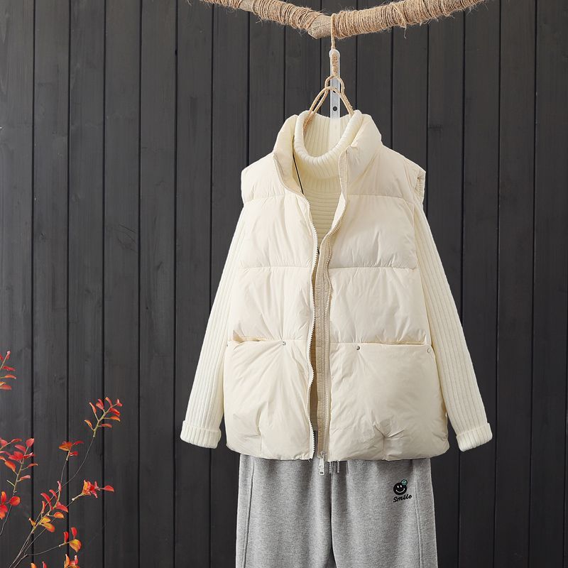 羽绒马甲2023新款反季欧洲站轻薄羽绒服女短款无袖白鸭绒背心坎肩