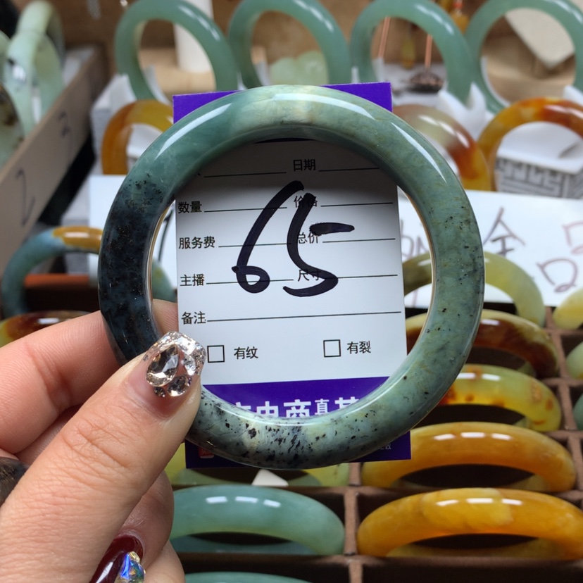 【闪购商品】蛇纹石玉手镯未镶嵌