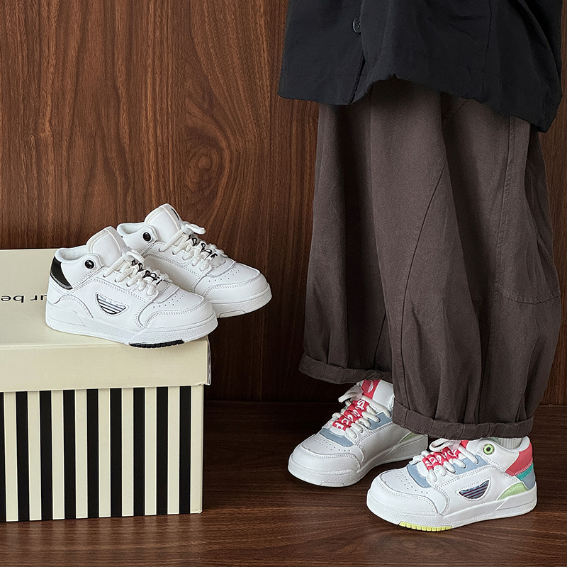 头层牛皮儿童运动鞋2024秋冬新款加绒女童休闲板鞋男童真皮小白鞋