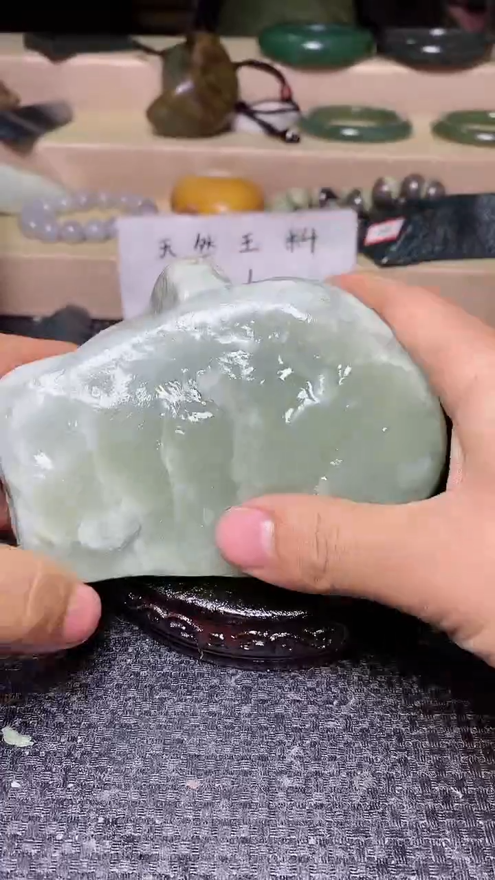 【闪购商品】和田玉521未镶嵌原石毛料有瑕疵