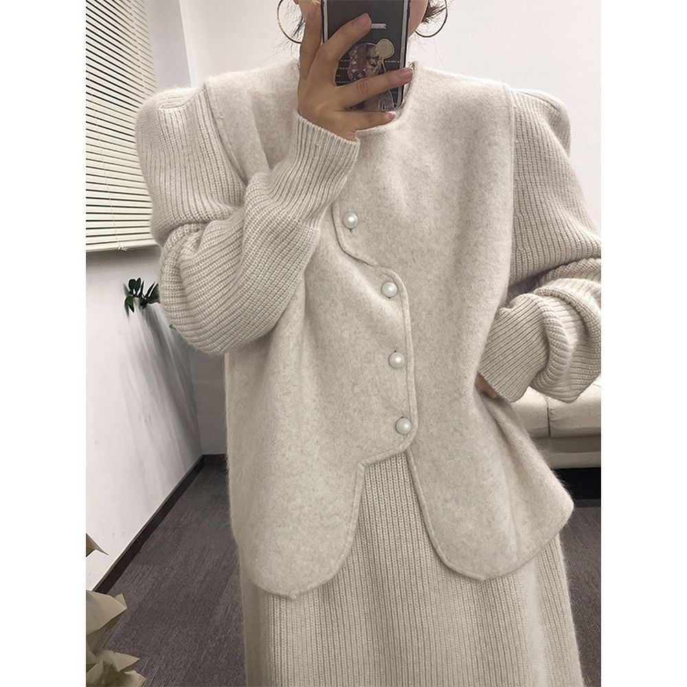 秋冬女装茶里茶气搭配整套高级感今年流行连衣裙子小香风两件套装