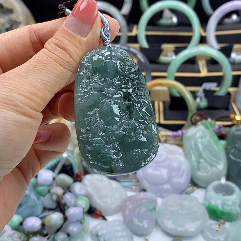 【闪购商品】翡翠颈饰未镶嵌