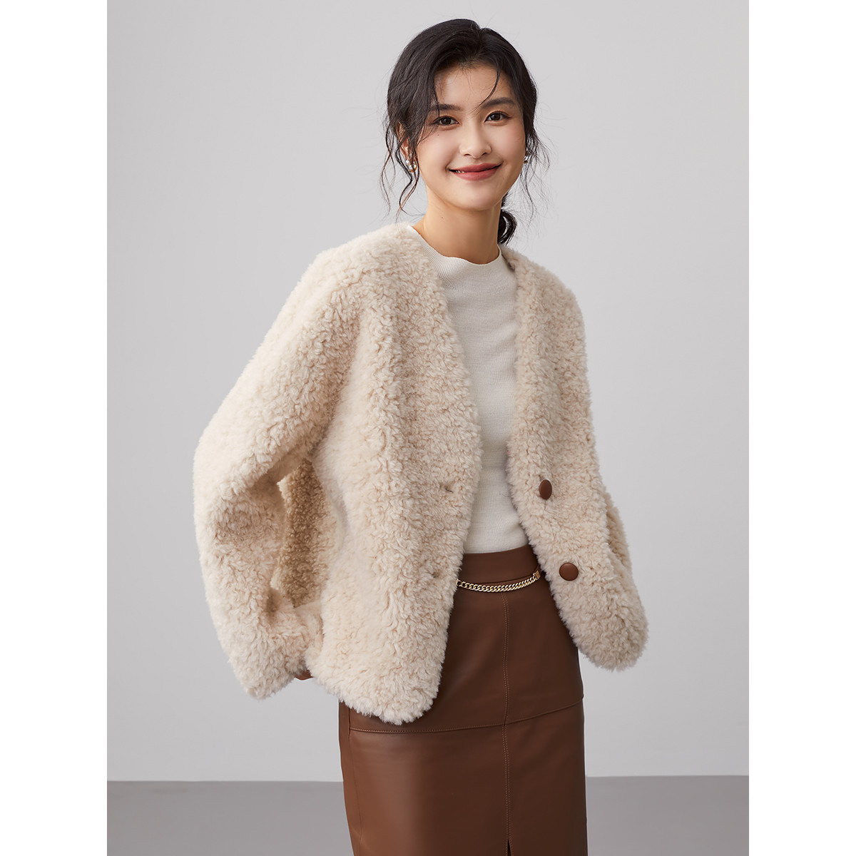 秋冬外套女时尚洋气100%绵羊毛小个子上衣轻奢气质短款小香风百搭