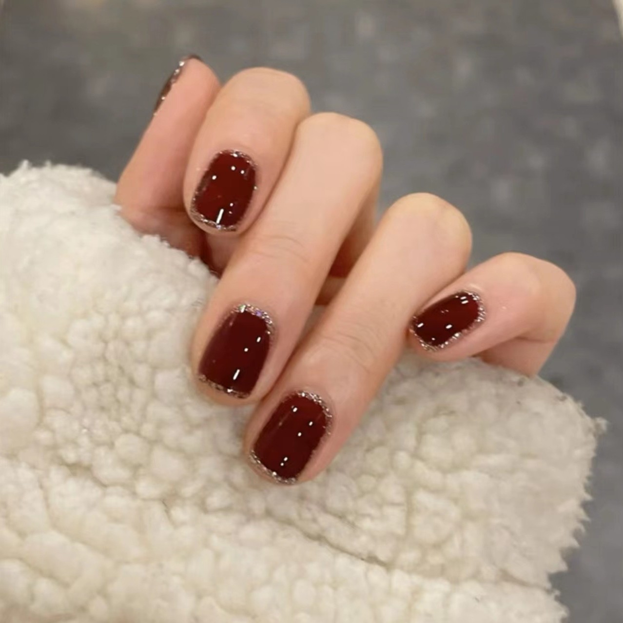 51#短款酒红细闪 穿戴美甲