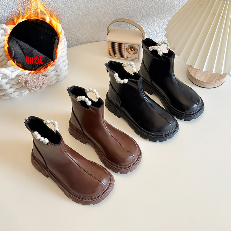 2025秋冬款儿童马丁靴洋气英伦风珍珠炸街女童短靴女孩子公主皮靴