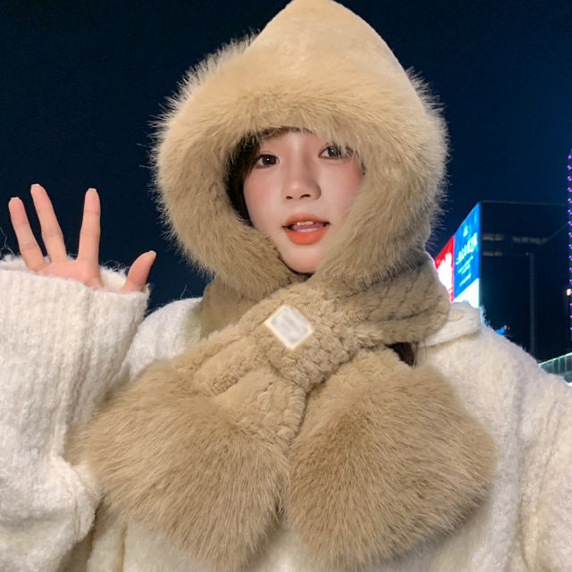 2025新款防寒保暖小熊毛绒帽子围巾手套一体女冬季加厚护耳骑行帽