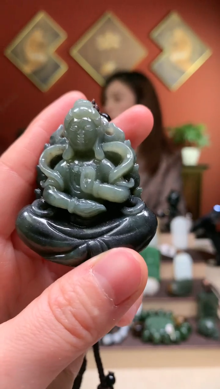 【闪购商品】和田玉颈饰未镶嵌青花立体观音