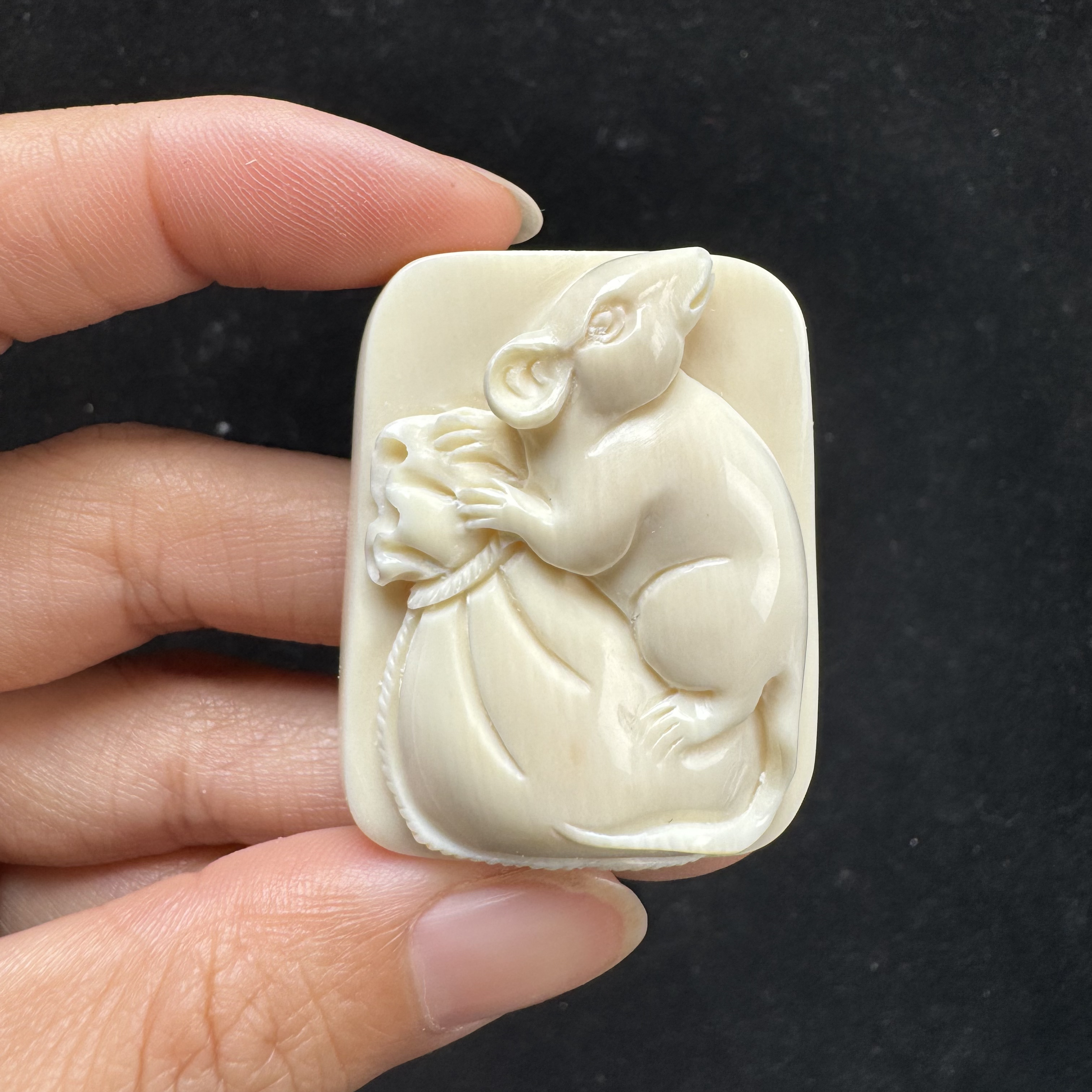 H96-95天然猛犸象牙雕刻件32×40×16mm支持复检 假一罚四