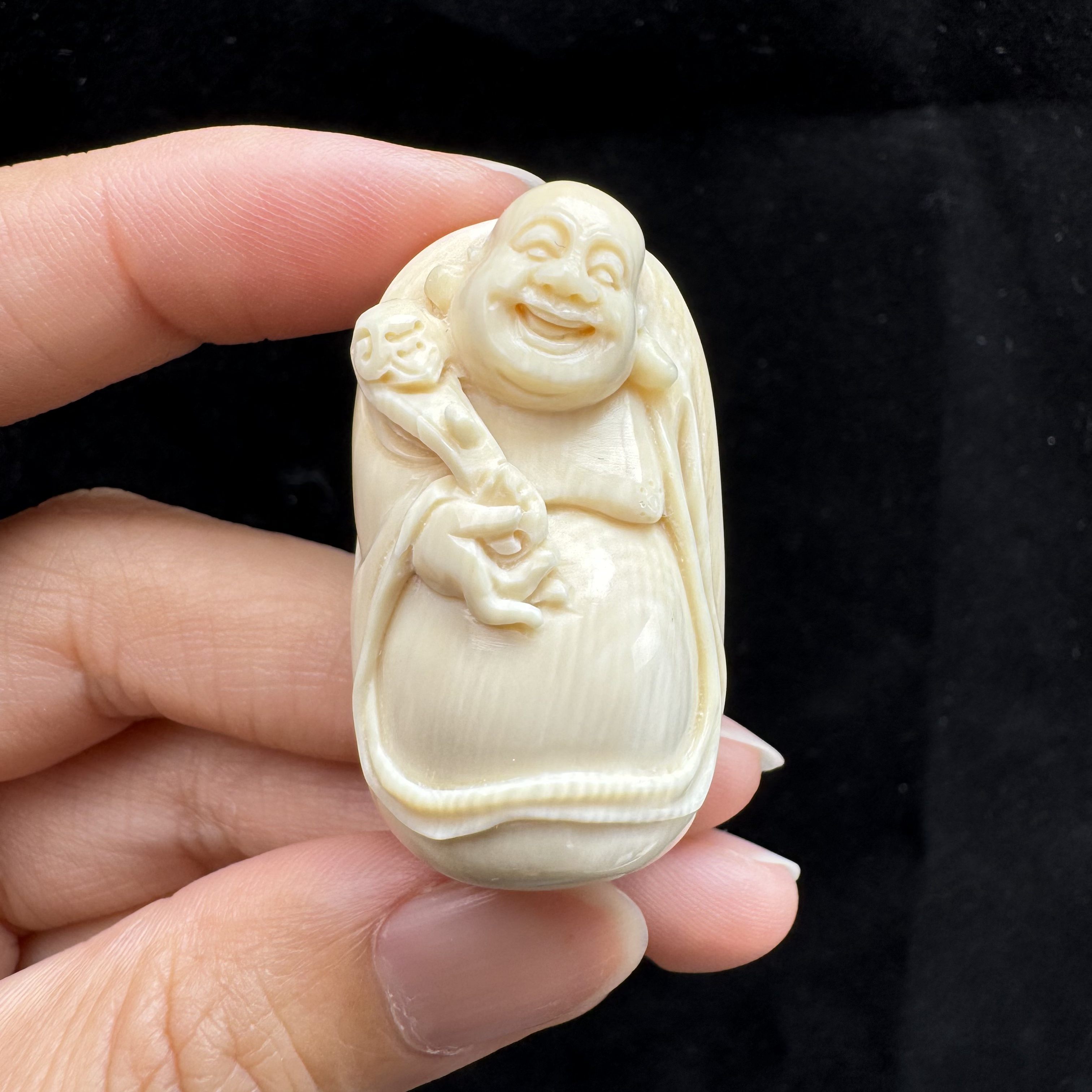 H2761天然猛犸牙雕刻牌弥勒21×38×16mm支持鉴定 假一罚四