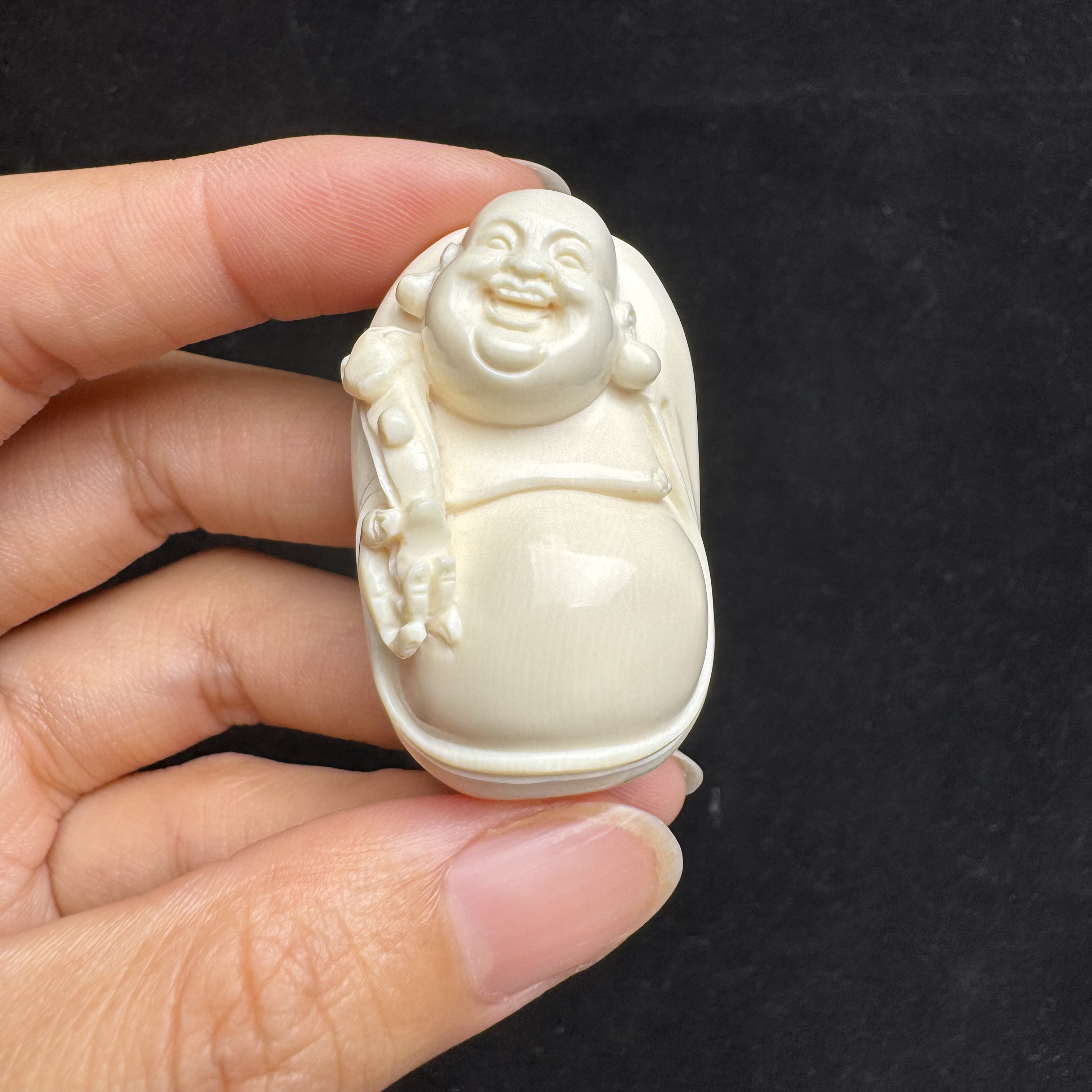 F8727天然猛犸象牙雕刻件弥勒25×42×23mm支持复检 假一罚四