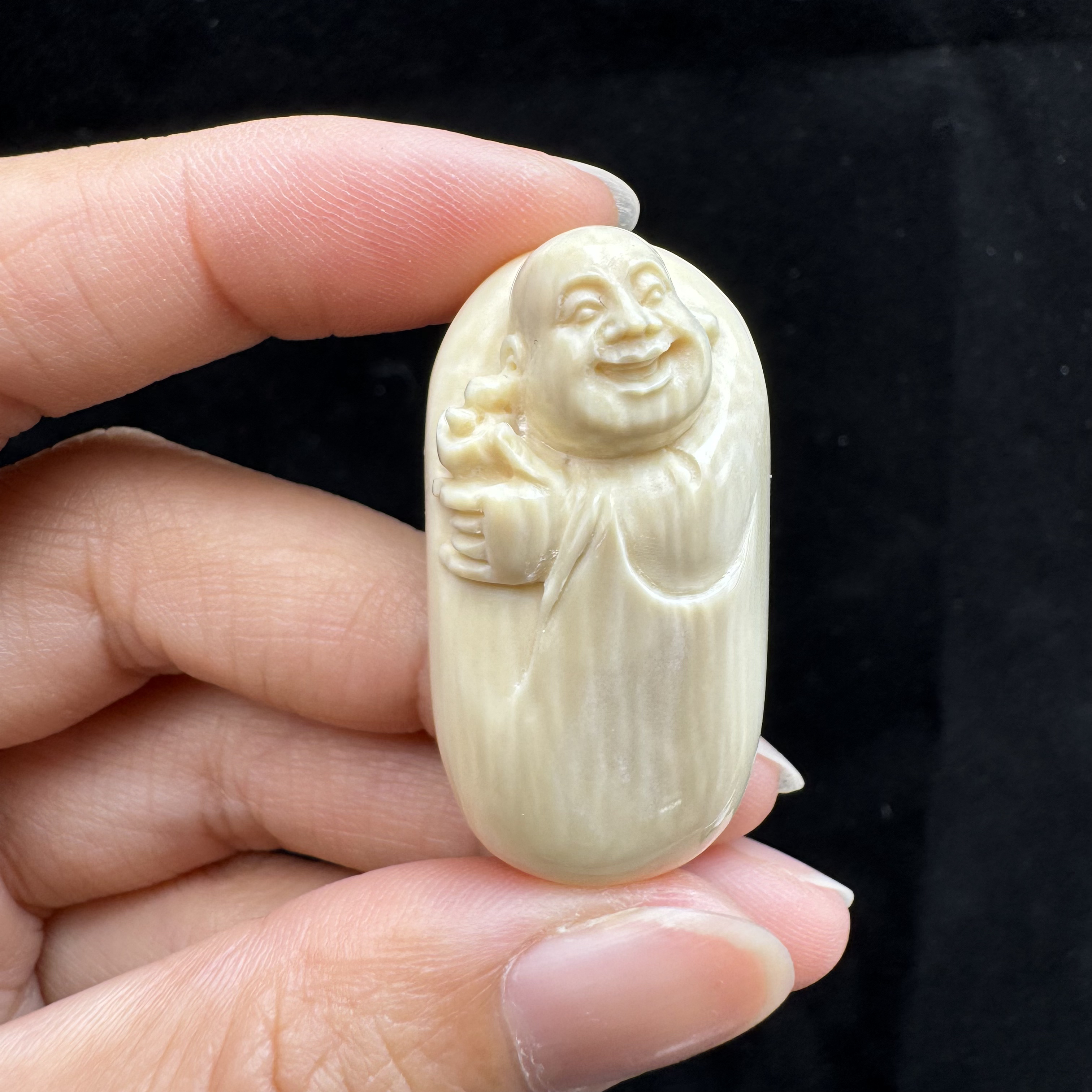 H2775天然猛犸牙雕刻牌弥勒20×37×14mm支持鉴定 假一罚四