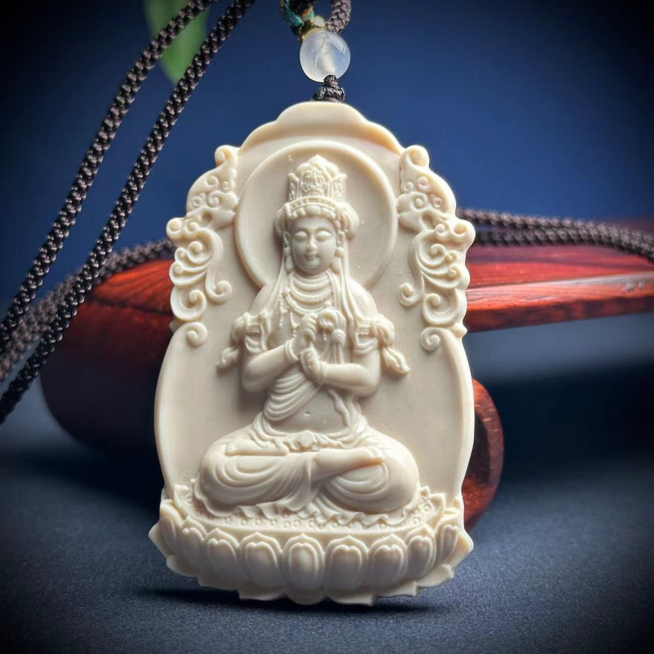 H2603天然猛犸牙461无事牌雕刻大日如来 羊猴