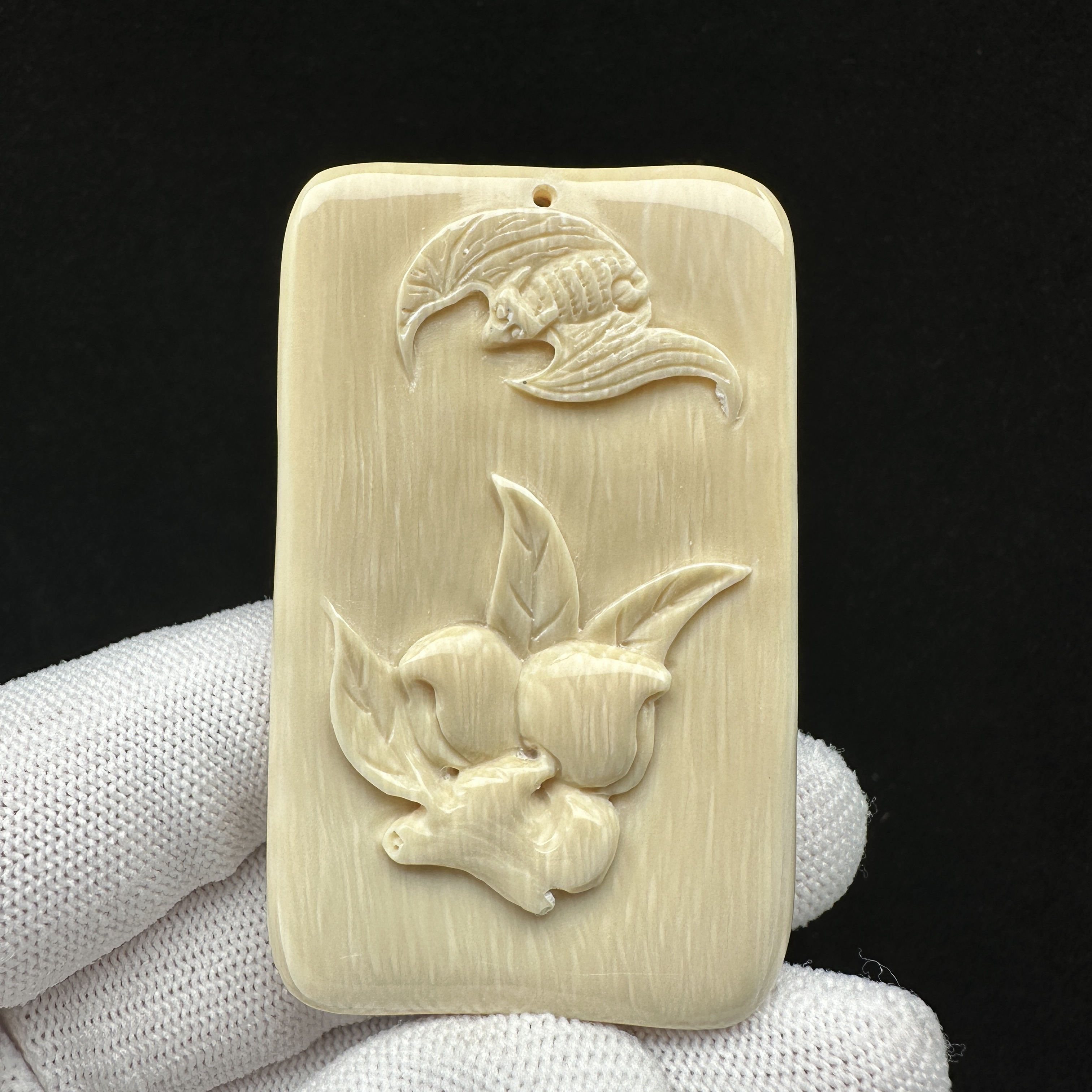 H96-23天然猛犸牙 福在眼前 37*63*7.3mm支持鉴定 假一罚四