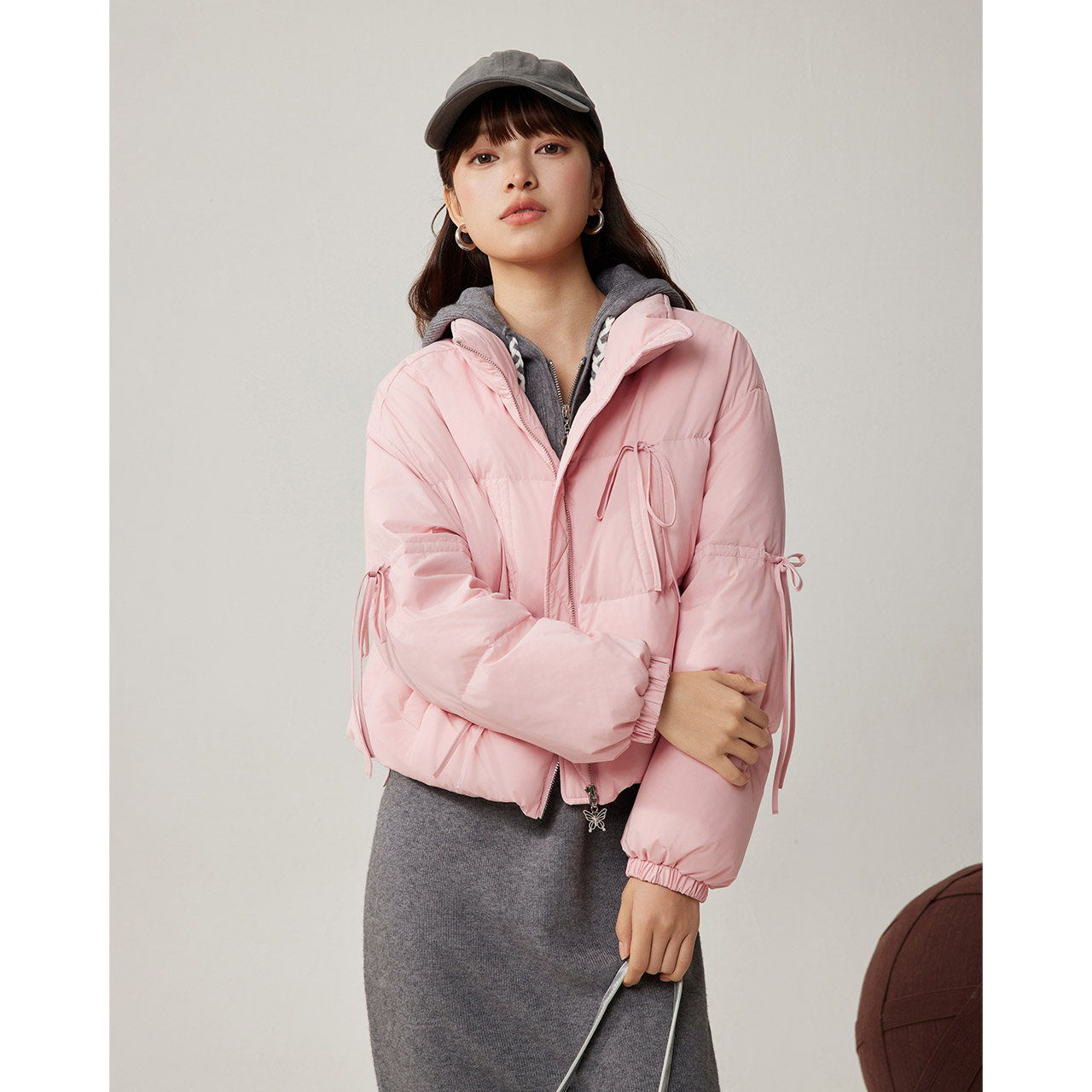 IEF/爱依服2025冬季新款时尚百搭设计感甜美学院风保暖羽绒短外套