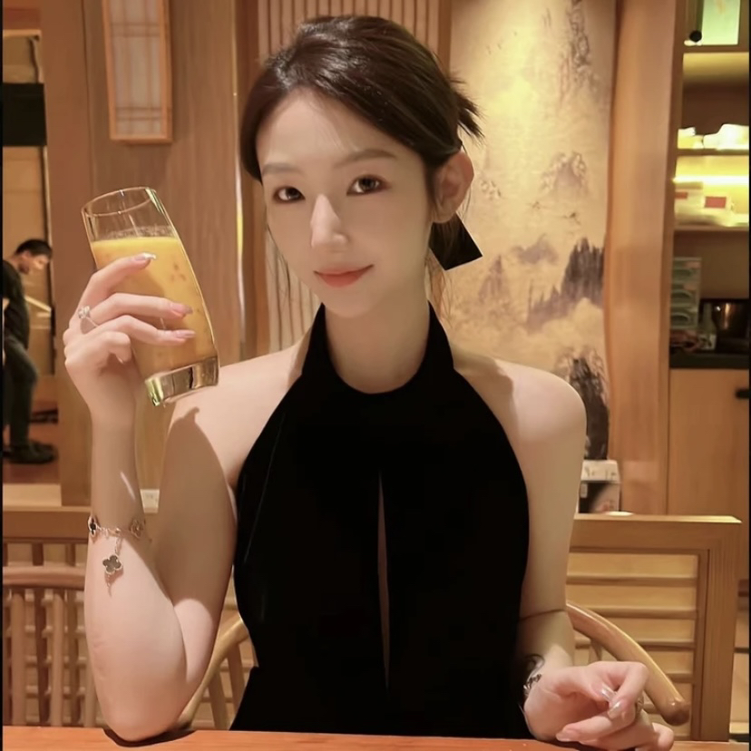 BL LETER V/新款气质精致女包 小众设计款